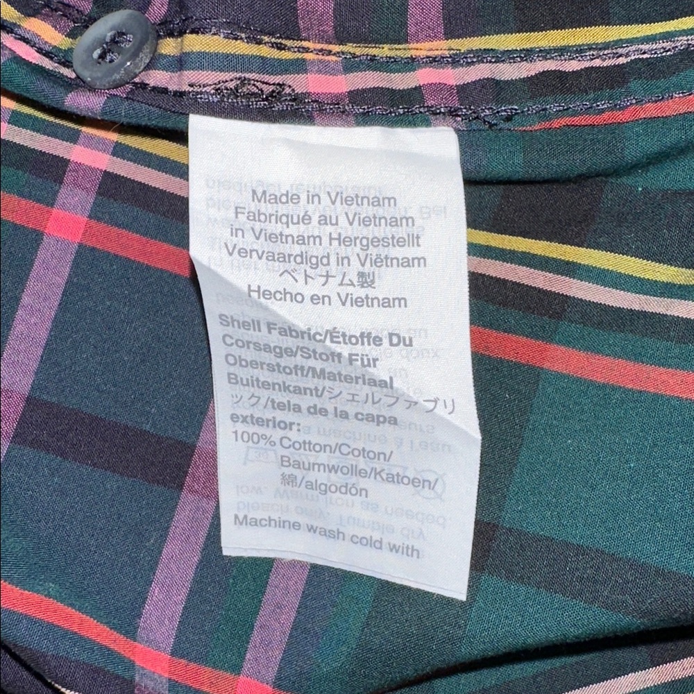 100% Cotton J. Crew Green and Red Plaid Casual Woman's Shirt Size 6. - Picture 14 of 16